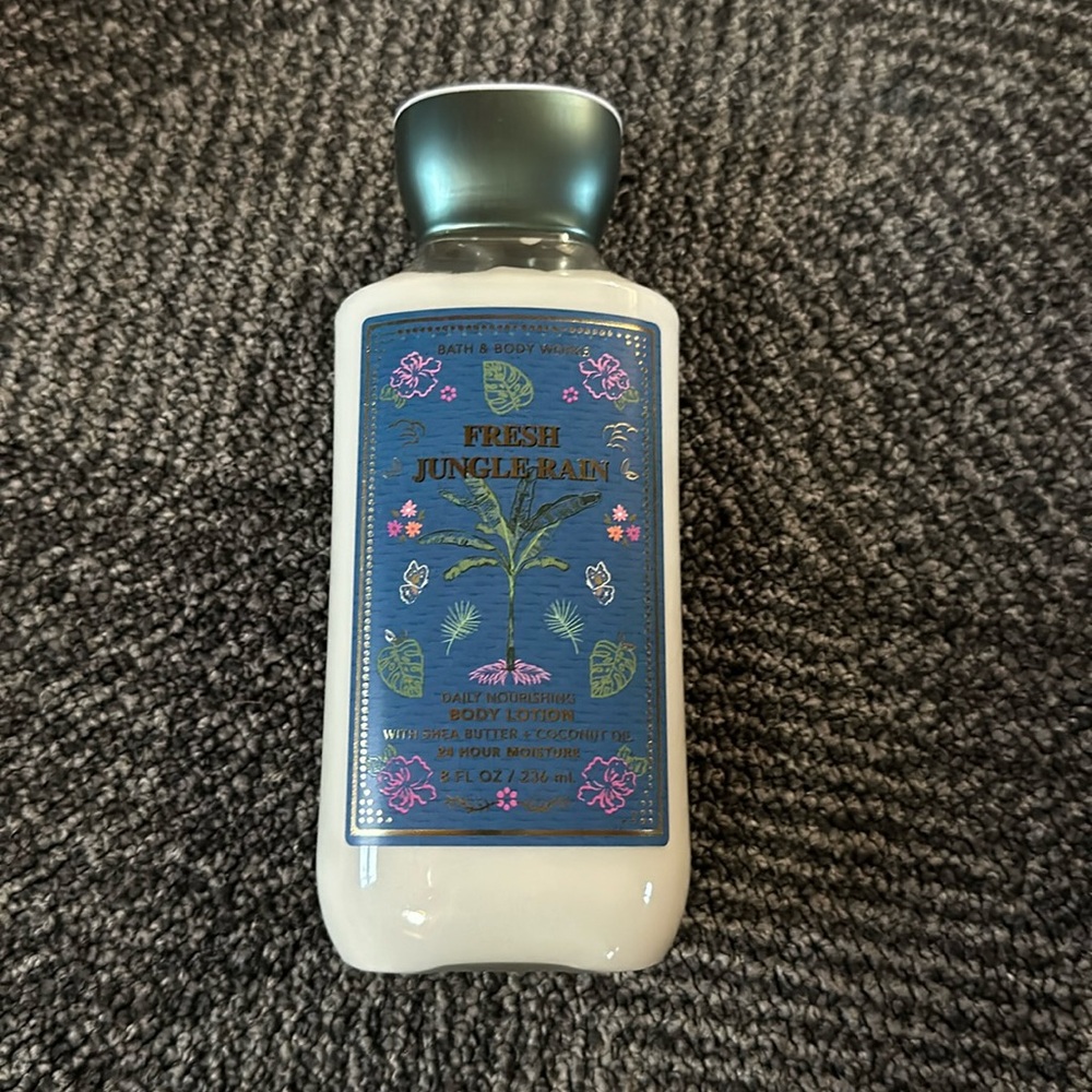 Bath & Body Works Fresh Jungle Rain Body Lotion